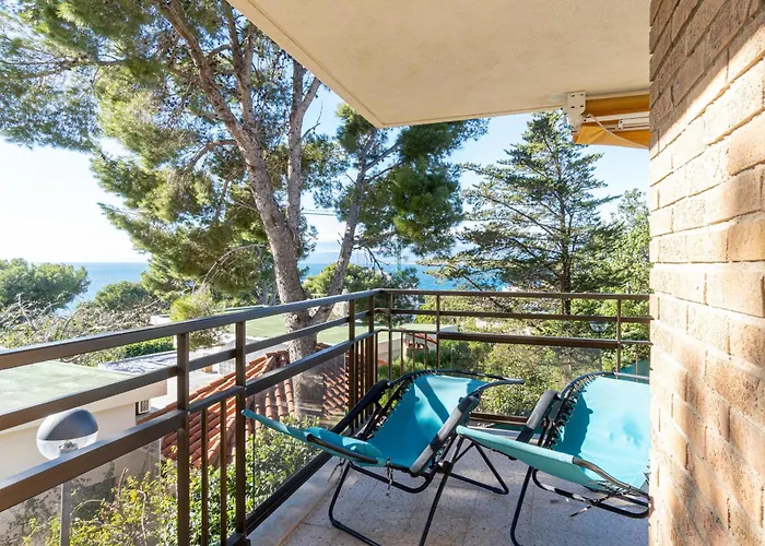Mediterranean Way - Cye B-8 *